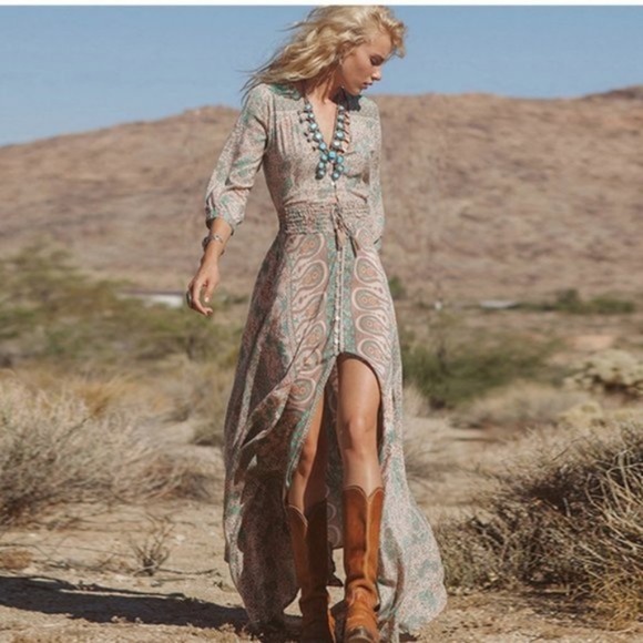 Dresses & Skirts - Bohemian gypsy paisley Print Maxi Dress button tie